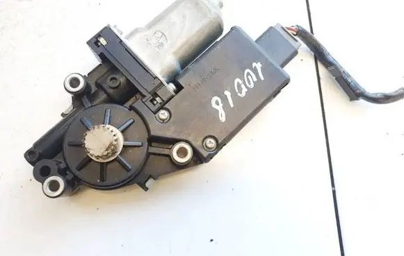 Mazda CX-7 Sunroof motor/actuator 77046780 833100-4021