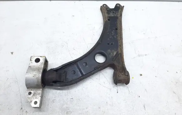 Volkswagen Golf V Front lower control arm/wishbone 1K0407189E