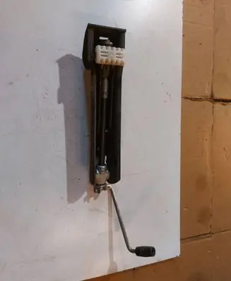 Mercedes-Benz C W203 Lift Jack A2115830715