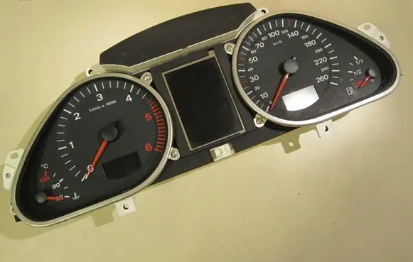 Audi A6 S6 C6 4F Speedometer (instrument cluster) 4F0920931B