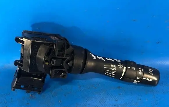 Toyota Prius (XW20) Gear shift switch/knob 8465248060
