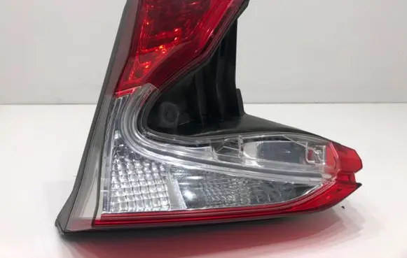 Toyota C-HR I Rear/tail lights 81580-F4010-00