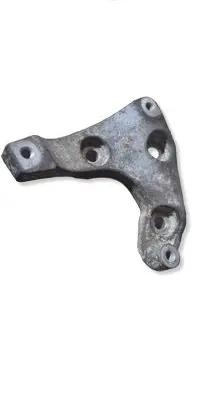 Opel Meriva A Engine mounting bracket 