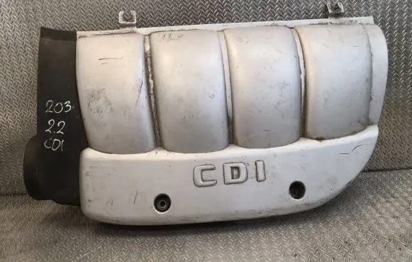 Mercedes-Benz C W203 Engine cover (trim) 6110101167