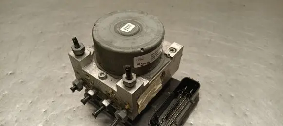 Ford Mondeo MK V ABS Pump GG982C555AB GG982C219AB