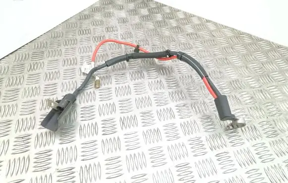 Volkswagen Golf VII Positive cable (battery) 5Q0971228K 5Q0971228