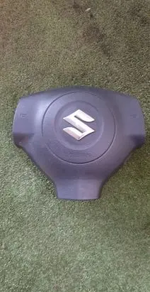 Suzuki Swift I Steering wheel airbag 