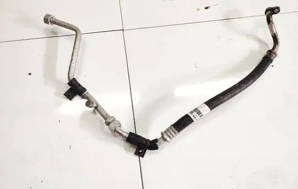 Air conditioning (A/C) pipe/hose