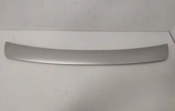 Volvo XC40 Front bumper splitter molding 32136096