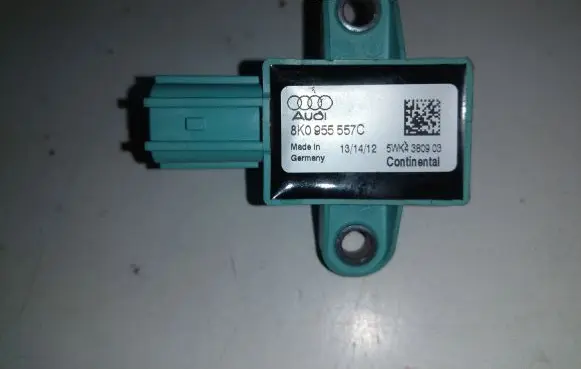Audi S5 Facelift Airbag deployment crash/impact sensor 8K0955557C