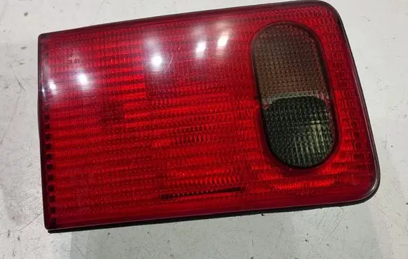 Audi A8 S8 D2 4D Tailgate rear/tail lights 4D0945093