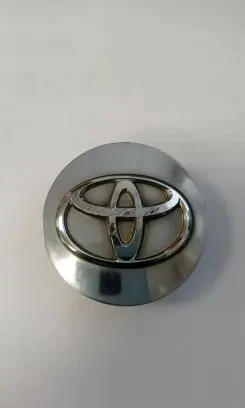 Toyota Sienna XL30 III Original wheel cap
