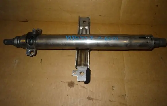 Mercedes-Benz Vito Viano W447 Steering wheel axle set 