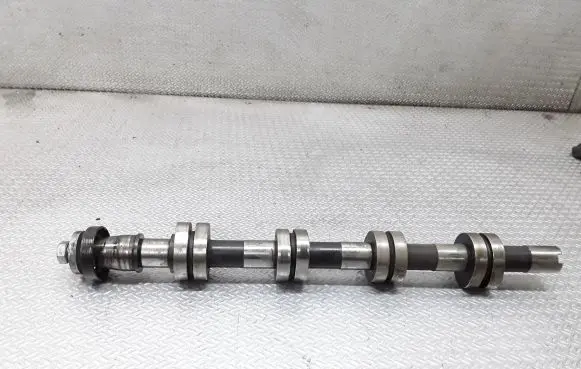 Audi A4 S4 B7 8E 8H Camshaft 038109111E