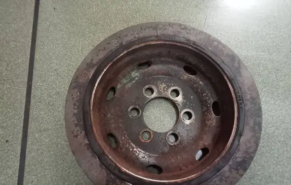 Crankshaft pulley