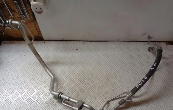 Nissan Note (E12) Air conditioning (A/C) pipe/hose 924463VU0A