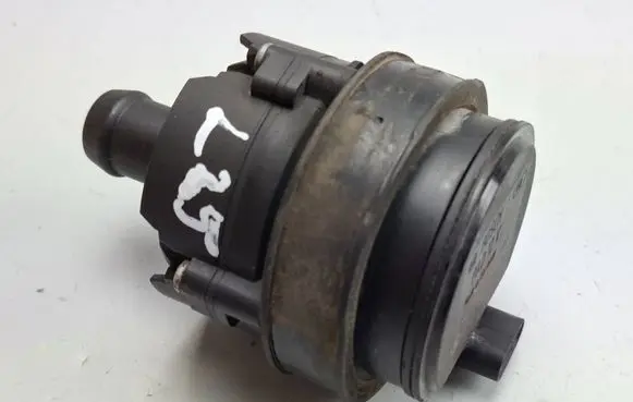 Mercedes-Benz E W212 Electric auxiliary coolant/water pump A0005000686 0392023206