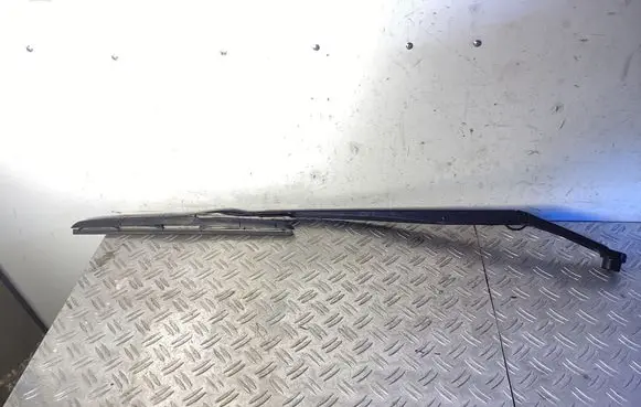 KIA Niro Front wiper blade arm 