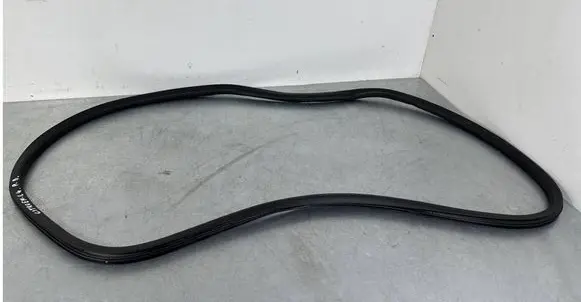 Front door rubber seal