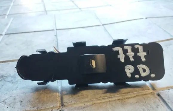 Electric window control switch