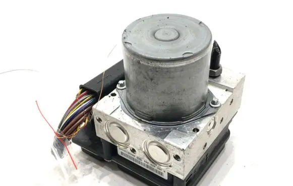 BMW X3 E83 ABS Pump 3420395