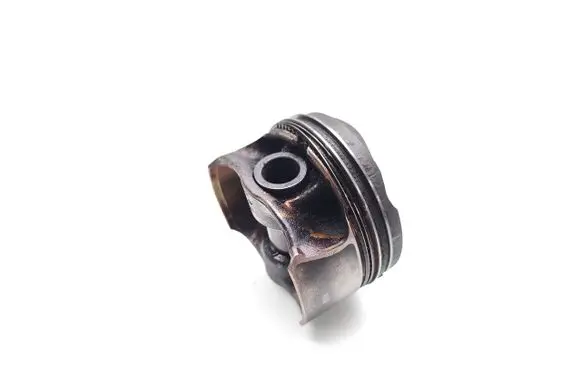 Ford Focus C-MAX Piston JTWB