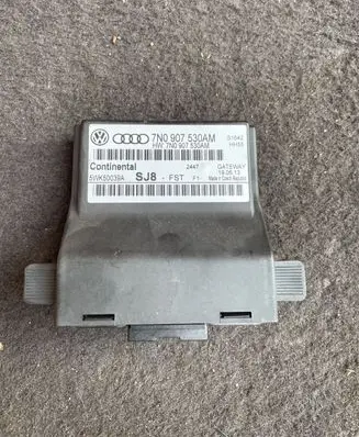 Volkswagen PASSAT B7 Gateway control module 7N0907530AM