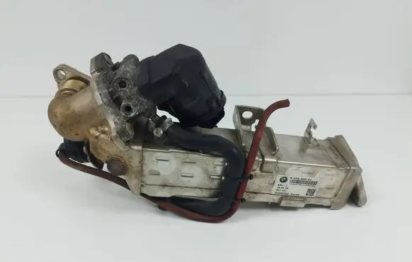 BMW 3 F30 F35 F31 EGR valve cooler 8476993