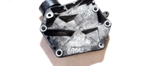 Opel Vectra C Engine mounting bracket