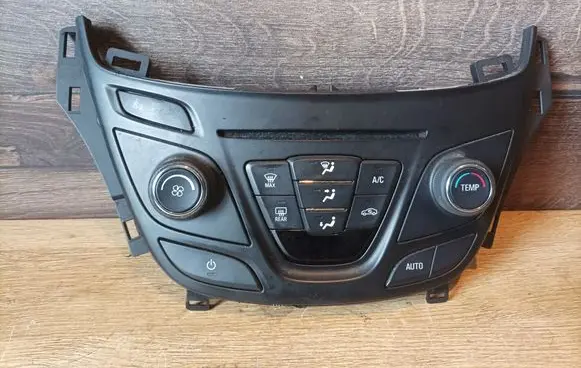 Opel Insignia A Climate control unit
