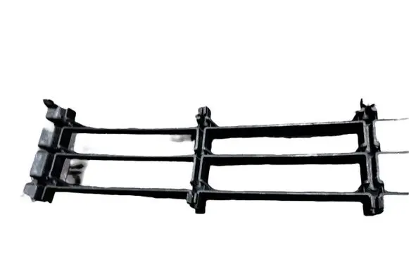 Skoda Octavia Mk2 (1Z) Front bumper lower grill 1Z0853677