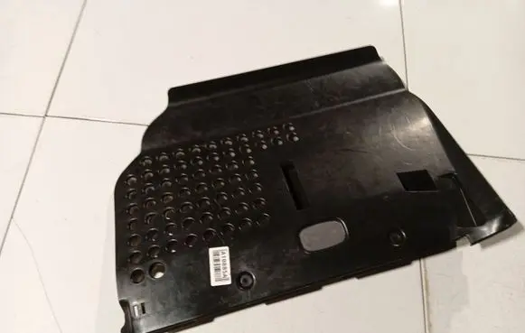 Mercedes-Benz CLS C219 Other interior part T0013793