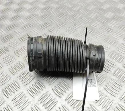 Land Rover Discovery 5 Air intake duct part LK629H714A