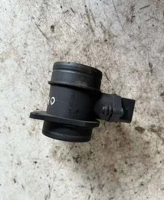 Volkswagen Golf Plus Mass air flow meter 038906461B