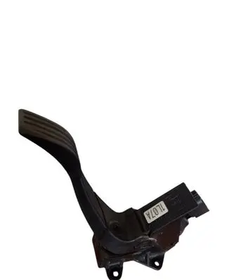 Ford Focus Accelerator throttle pedal 98AB9F836AE