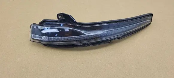 Mercedes-Benz GLC X253 C253 Mirror indicator light A3170540