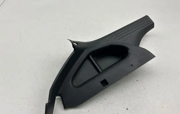 Volvo V40 Rear sill trim cover 31403180