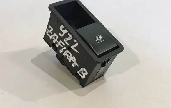 Opel Zafira B Electric window control switch LK03459105