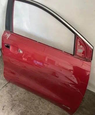 KIA Sportage Front door