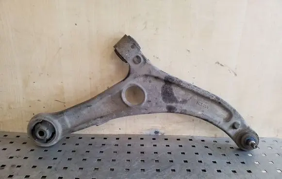 Hyundai i40 Front lower control arm/wishbone