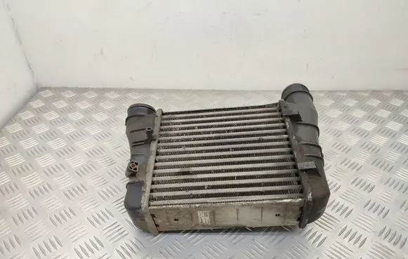 Audi A4 S4 B7 8E 8H Intercooler radiator 8E0145805AA 038906051C