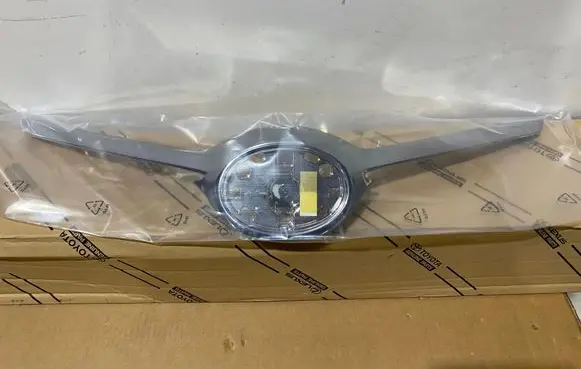 Toyota Auris E180 Quarter panel pressure vent 5311102A50