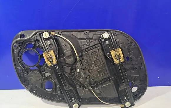 Volvo S90, V90 Rear window lifting mechanism without motor 31365784