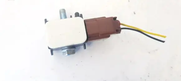 KIA Carens II Airbag deployment crash/impact sensor 959201d000 45060105