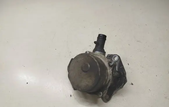 Nissan NV200 Vacuum pump 