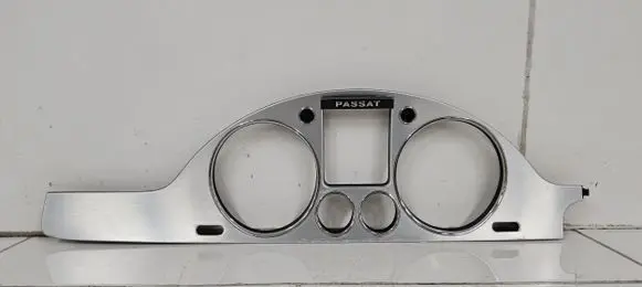 Volkswagen PASSAT B6 Dashboard trim 3C1858335