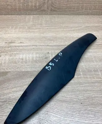 Volkswagen PASSAT B5.5 Roof bar rail cover 3B9860145B
