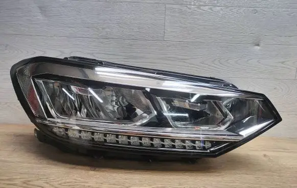Volkswagen Touran III Headlight/headlamp 5TB941036B