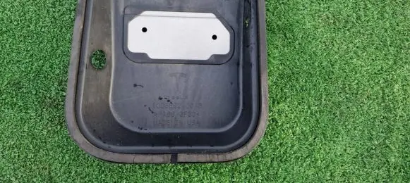 Tesla Model S Engine bonnet/hood lock/catch 1005892-00-B