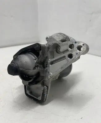 Renault Captur Starter motor 233000557R